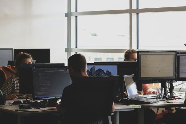 Quels sont les enjeux de la cybersécurité dans le monde moderne ?